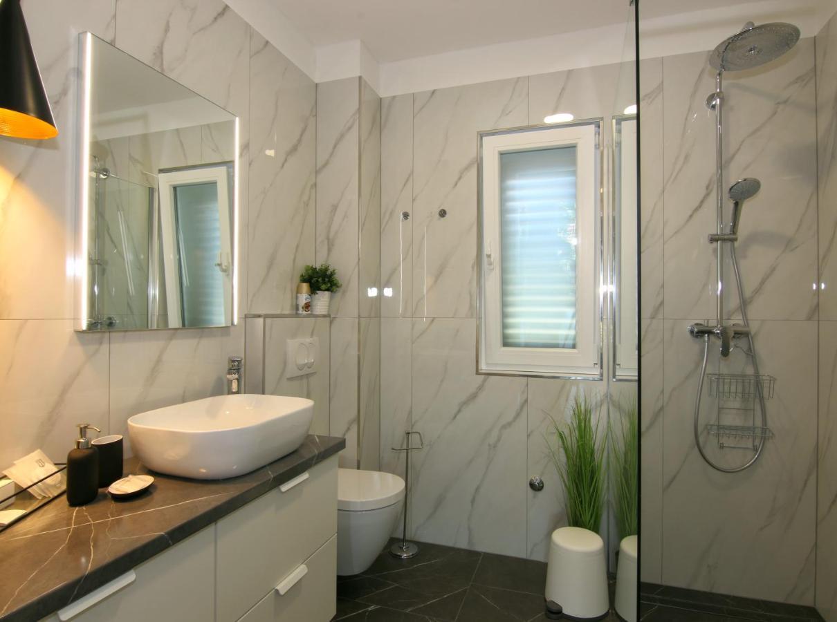 Apartments Tona Žaborić Extérieur photo